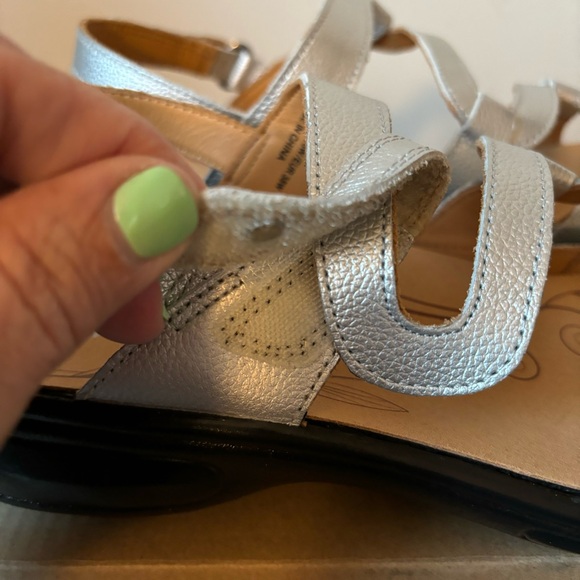 Revere Sandals Miami Pearl Adjustable Orthotic Friendly Comfort Shoes New 7W - Picture 9 of 11